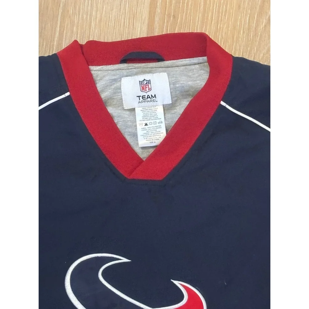 NFL team apparel